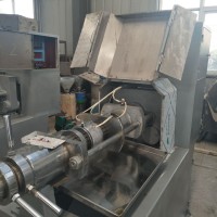 花生菜籽自動(dòng)榨油機(jī) 冷熱雙用型玉米榨油機(jī) 現(xiàn)榨現(xiàn)賣(mài)油料加工設(shè)備